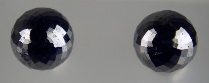Spherical faceted black diamond ball pair weighing 4.75ct on 18ct white gold posts - Super sparkly spherical faceted black diamond ball pair weighing 4.75ct, 6.9mm in diameter, on 18ct white gold posts.  Simple, elegant and beautiful.