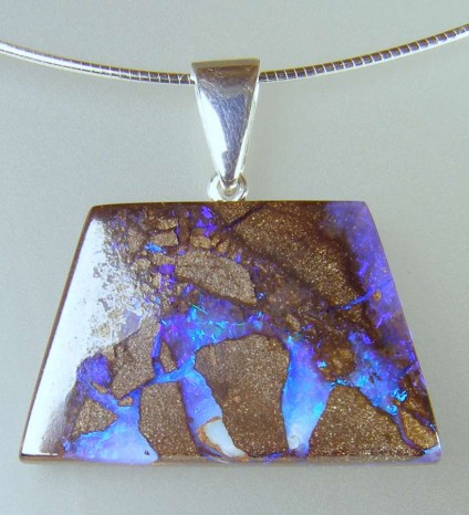 Boulder opal pendant - 27.39ct boulder opal pendant with silver bail