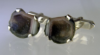 Agate geode cufflinks in silver - Pair of miniature agate geodes from Mexico set as cufflinks in silver