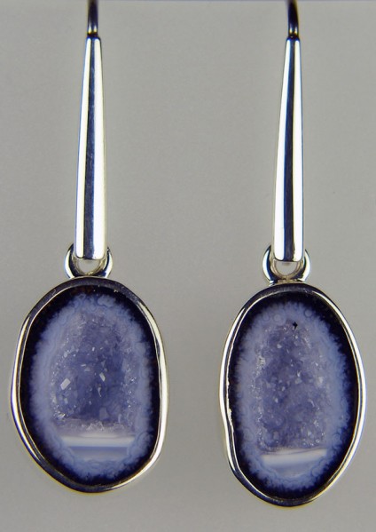 Agate geode earrings - Simple drop earrings in silver with a matched pair of Mexican miniature agate geodes