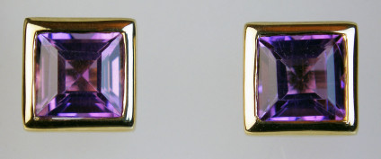 Amethyst suqare cut earstuds in a rubover 9ct setting - Square cut amethysts rubover set in 9ct yellow gold earstuds