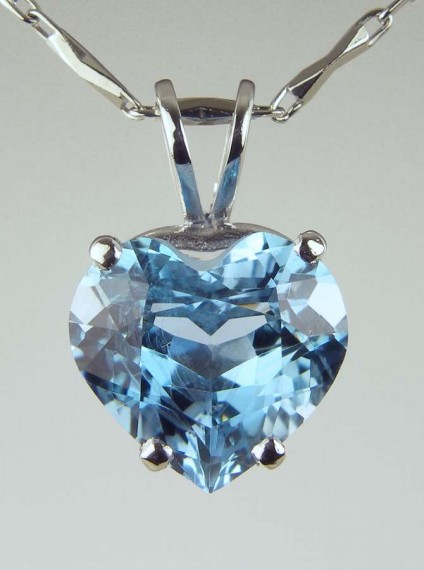 Heart Cut Aquamarine Pendant - 2.64ct heart cut aquqmarine pendant in platinum