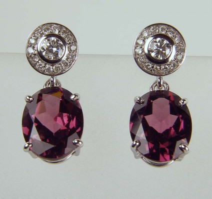 Diamond cluster and garnet earrings - 0.34ct diamond cluster earstuds with 5.76ct pair of rhodolite garnet oval detachable drops in 18ct white gold