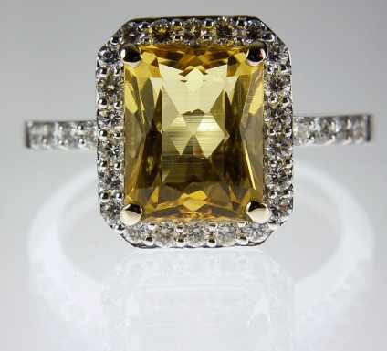 Golden beryl & diamond ring - Golden Beryl Rectangle Ring 3.46ct golden beryl set with 0.63ct diamonds in 18ct white gold.
