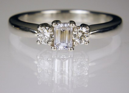 Diamond Ring in Platinum - Diamond ring in platinum. 0.5ct diamonds F/VS1. Head 9 x 4.5mm. Estate piece.
