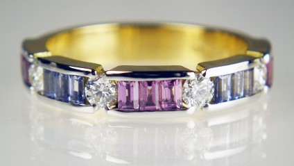 Pastel sapphire & diamond ring - 0.33ct round brilliant cut diamonds (2.65mm in diameter) set with 0.92ct of specially cut 1.5 x 2.5mm baguette sapphire in pastel purple and blue and mounted in 18ct yellow gold and platinum