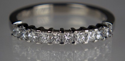 Princess cut  Diamond Ring - 0.5ct F colour VS clarity princess cut diamonds set in platinum 