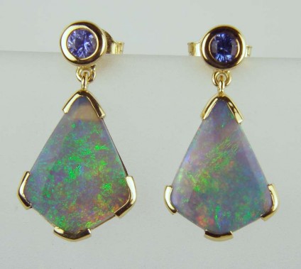 Sapphire & opal earrings - 0.22ct sapphire round earstuds with 4.1ct black opal detachable drops all in 18ct yellow gold 