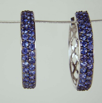 Sapphire earrings in white gold - 1.12ct round brilliant cut sapphires set as earhoops in 18ct white gold