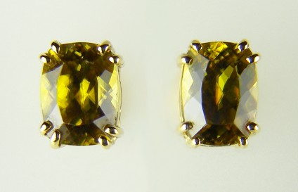 Sphene Earrings - 3.34ct rectangular cushion cut sphene set as simple earstuds in 18ct yellow gold